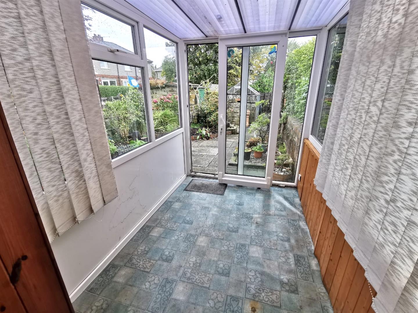 SUN ROOM